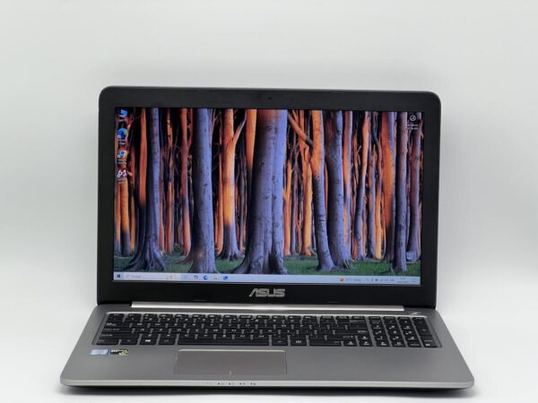 Ігровий ноутбук Asus K501UW / 15.6" (1920x1080) TN / Intel Core i7-6500U (2 (4) ядра по 2.5 - 3.1 GHz) / 16 GB DDR4 / 480 GB SSD / nVidia GeForce GTX 960M, 2 GB GDDR5, 128-bit / WebCam - Зображення 2