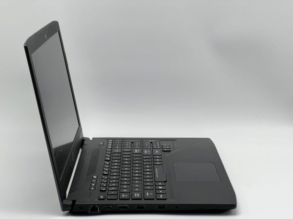 Ігровий ноутбук Asus ROG Strix GL503VD / 15.6" (1920x1080) IPS / Intel Core i7-7700HQ (4 (8) ядра по 2.8 - 3.8 GHz) / 16 GB DDR4 / 480 GB SSD / nVidia GeForce GTX 1050, 4 GB GDDR5, 128-bit / WebCam - Зображення 3