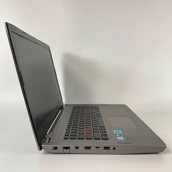 Ігровий ноутбук Asus ROG Strix GL702V / 17.3" (1920x1080) IPS / Intel Core i7-7700HQ (4 (8) ядра по 2.8 - 3.8 GHz) / 16 GB DDR4 / 512 GB SSD / nVidia GeForce GTX 1070, 8 GB GDDR5, 256-bit / WebCam / HDMI - Зображення 4