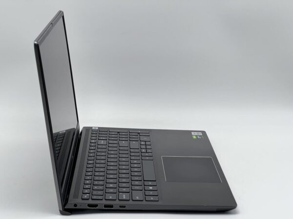 Ігровий ноутбук Б-клас Dell Vostro 7500 / 15.6" (1920x1080) IPS / Intel Core i5-10300H (4 (8) ядра по 2.5 - 4.5 GHz) / 16 GB DDR4 / 480 GB SSD / nVidia GeForce GTX 1650, 4 GB GDDR6, 128-bit / WebCam - Зображення 6