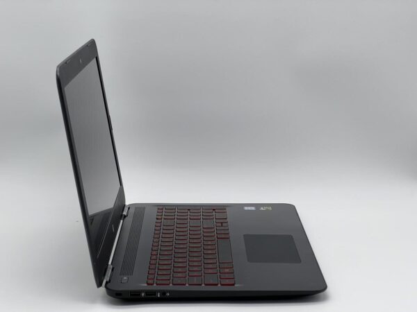 Ігровий ноутбук HP Omen 15-ax033dx / 15.6" (1920x1080) TN / Intel Core i7-6700HQ (4 (8) ядра по 2.6 GHz - 3.5 GHz) / 16 GB DDR4 / 480 GB SSD / nVidia GeForce GTX 960M, 4 GB GDDR5, 128-bit / WebCam - Зображення 3
