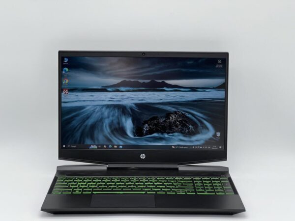 Ігровий ноутбук HP Pavilion Gaming 15-dk1035nr / 15.6" (1920x1080) IPS / Intel Core i5-10300H (4 (8) ядра по 2.5 - 4.5 GHz) / 16 GB DDR4 / 480 GB SSD / nVidia GeForce GTX 1050, 3 GB GDDR5, 96-bit / WebCam - Зображення 2