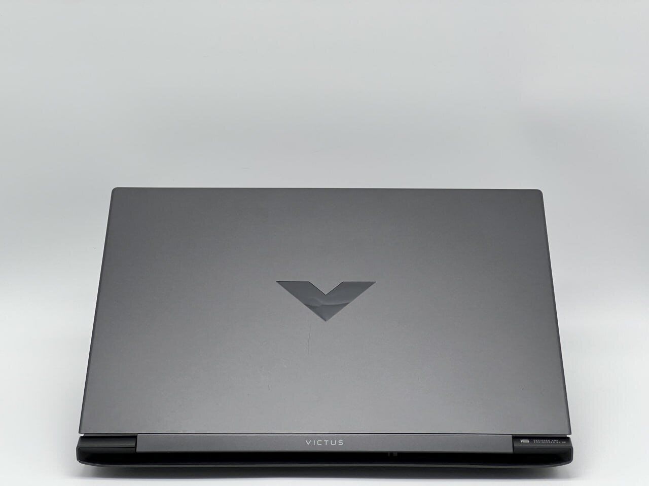 Ігровий ноутбук HP Victus 16-s0076nr / 16.1" (1920x1080) IPS / AMD Ryzen 7 7840HS (8 (16) ядра по 3.8 - 5.1 GHz) / 16 GB DDR5 / 480 GB SSD / nVidia GeForce RTX 4060, 8 GB GDDR6, 128-bit / WebCam - Зображення 5