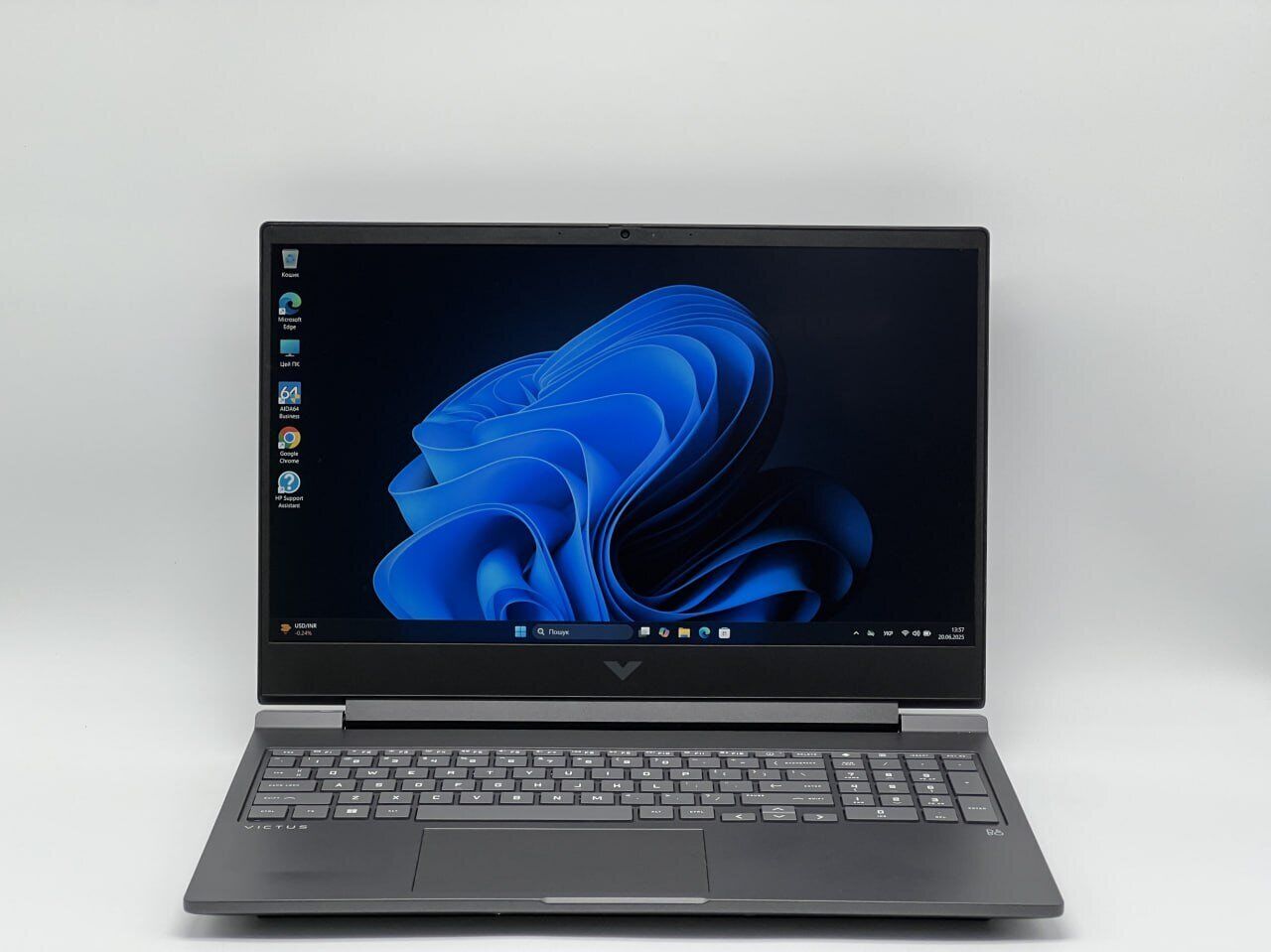 Ігровий ноутбук HP Victus 16-s0076nr / 16.1" (1920x1080) IPS / AMD Ryzen 7 7840HS (8 (16) ядра по 3.8 - 5.1 GHz) / 16 GB DDR5 / 480 GB SSD / nVidia GeForce RTX 4060, 8 GB GDDR6, 128-bit / WebCam - Зображення 2