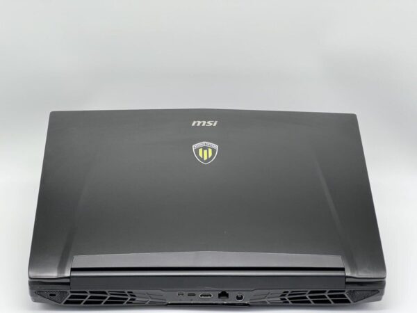 Мобільна робоча станція MSI WT72 6QN / 17.3" (3840x2160) IPS / Intel Core i7-6920HQ (4 (8) ядра по 2.9 - 3.8 GHz) / 32 GB DDR4 / 480 GB SSD / nVidia Quadro M5500, 8 GB GDDR5, 256-bit / WebCam - Зображення 5