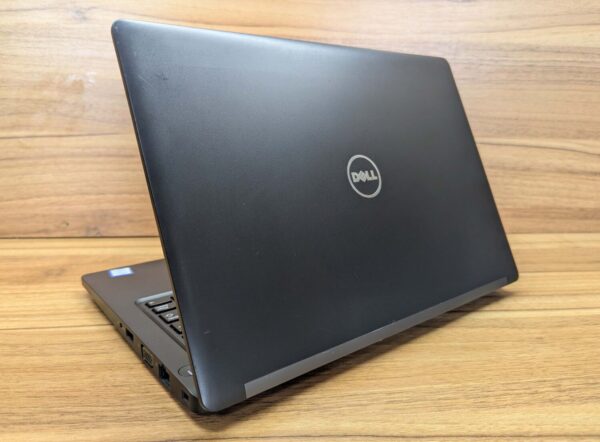 Нетбук Dell Latitude 5280 / 12.5" (1366x768) TN / Intel Core i5-7200U (2 (4) ядра по 2.5 - 3.1 GHz) / 8 GB DDR4 / 240 GB SSD / Intel HD Graphics 620 / WebCam / Windows 10 - Зображення 6