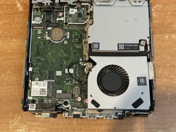 Неттоп Б-клас HP ProDesk 600 G6 DM USFF / Intel Core i5-10500T (6 (12) ядер по 2.3 - 3.8 GHz) / 8 GB DDR4 / 500 GB SSD M.2 / Intel UHD Graphics 630 + Блок живлення - Зображення 7