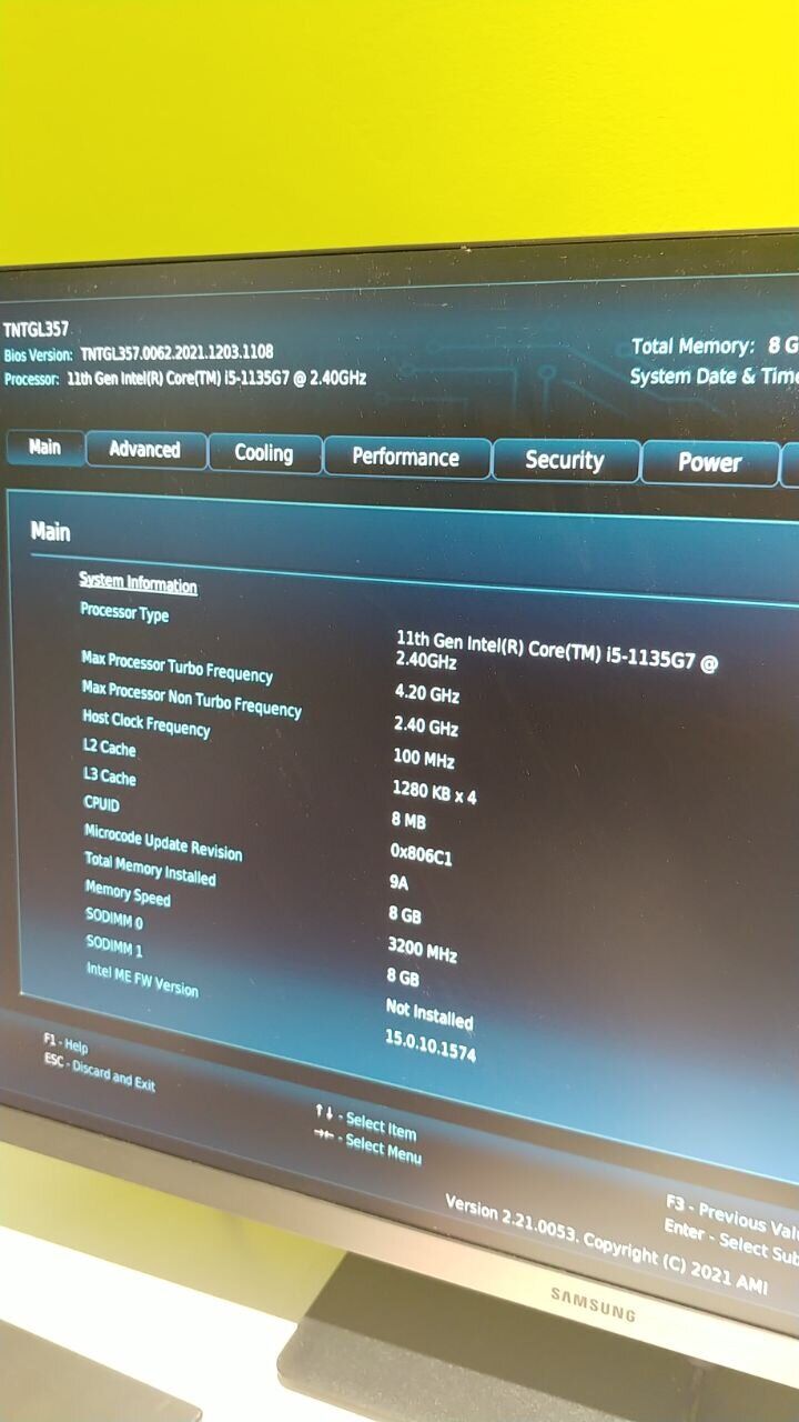 Неттоп Б-клас Intel NUC 11TNBi5 USFF / Intel Core i5-1135G7 (4 (8) ядра по 2.4 - 4.2 GHz) / 8 GB DDR4 / 128 GB SSD / Intel Xe Graphics / USB 3.1 / Wi-Fi / Bluetooth / HDMI / Блок живлення в комплекті - Зображення 12