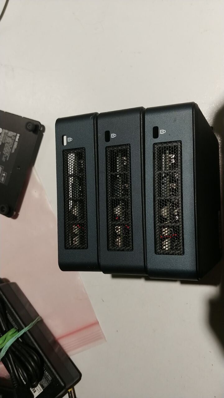 Неттоп Б-клас Intel NUC 11TNBi5 USFF / Intel Core i5-1135G7 (4 (8) ядра по 2.4 - 4.2 GHz) / 8 GB DDR4 / 128 GB SSD / Intel Xe Graphics / USB 3.1 / Wi-Fi / Bluetooth / HDMI / Блок живлення в комплекті - Зображення 7