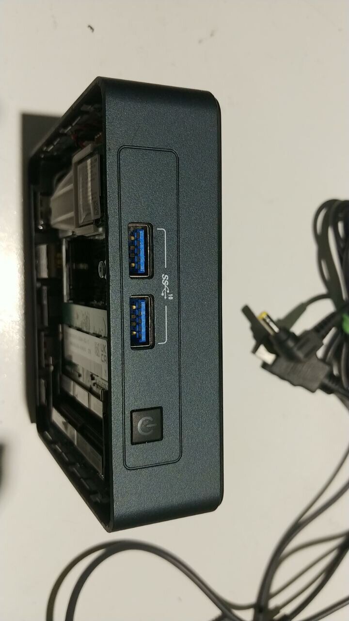 Неттоп Б-клас Intel NUC 11TNBi5 USFF / Intel Core i5-1135G7 (4 (8) ядра по 2.4 - 4.2 GHz) / 8 GB DDR4 / 128 GB SSD / Intel Xe Graphics / USB 3.1 / Wi-Fi / Bluetooth / HDMI / Блок живлення в комплекті - Зображення 5