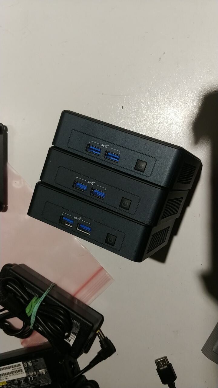 Неттоп Б-клас Intel NUC 11TNBi5 USFF / Intel Core i5-1135G7 (4 (8) ядра по 2.4 - 4.2 GHz) / 8 GB DDR4 / 128 GB SSD / Intel Xe Graphics / USB 3.1 / Wi-Fi / Bluetooth / HDMI / Блок живлення в комплекті - Зображення 6