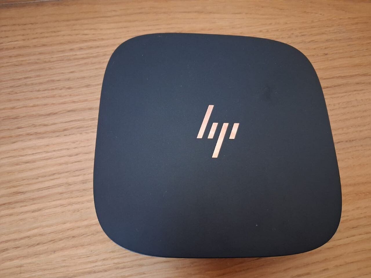 Неттоп HP Elite Slice TPC-1021-DM USFF / Intel Core i7-6700T (4 (8) ядра по 2.8 - 3.6 GHz) / 16 GB DDR4 / 256 GB SSD M.2 / Intel HD Graphics 530 / DisplayPort / HDMI / Wi-Fi + Блок живлення - Зображення 5