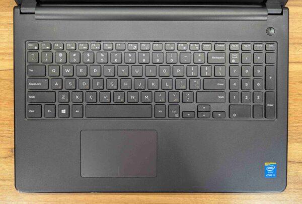 Ноутбук Dell Inspiron 15-3558 / 15.6" (1366x768) TN / Intel Core i3-5005U (2 (4) ядра по 2.0 GHz) / 8 GB DDR3 / 240 GB SSD / Intel HD Graphics 5500 / WebCam / HDMI / Windows 10 - Зображення 3