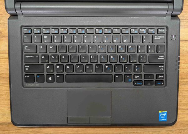 Ноутбук Dell Latitude 3350 / 13.3" (1366x768) TN / Intel Core i3-5005U (2 (4) ядра по 2.0 GHz) / 8 GB DDR3 / 240 GB SSD / Intel HD Graphics 5500 / WebCam / HDMI - Зображення 3