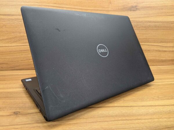 Ноутбук Dell Latitude 3590 / 15.6" (1920x1080) IPS / Intel Core i7-8550U (4 (8) ядра по 1.8 - 4.0 GHz) / 16 GB DDR4 / 512 GB SSD / AMD Radeon 530, 2 GB GDDR5, 64-bit / WebCam / Windows 10 - Зображення 6