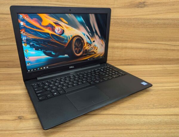 Ноутбук Dell Latitude 3590 / 15.6" (1920x1080) IPS / Intel Core i7-8550U (4 (8) ядра по 1.8 - 4.0 GHz) / 16 GB DDR4 / 512 GB SSD / AMD Radeon 530, 2 GB GDDR5, 64-bit / WebCam / Windows 10 - Зображення 4