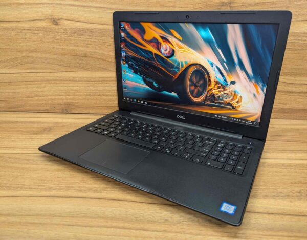 Ноутбук Dell Latitude 3590 / 15.6" (1920x1080) IPS / Intel Core i7-8550U (4 (8) ядра по 1.8 - 4.0 GHz) / 16 GB DDR4 / 512 GB SSD / AMD Radeon 530, 2 GB GDDR5, 64-bit / WebCam / Windows 10 - Зображення 5