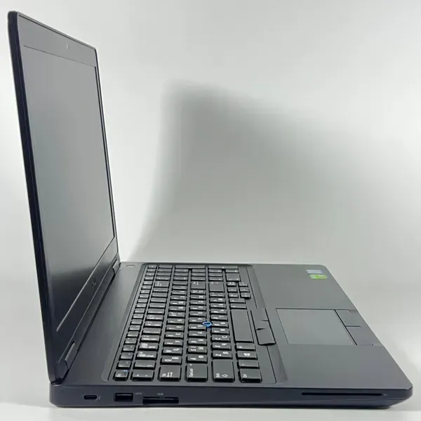 Ноутбук Dell Latitude 5591 / 15.6" (1920x1080) IPS / Intel Core i5-8400H (4 ядра по 2.5 - 4.2 GHz) / 16 GB DDR4 / 512 GB SSD / nVidia GeForce MX130, 2 GB GDDR5, 64-bit / WebCam / HDMI - Зображення 4