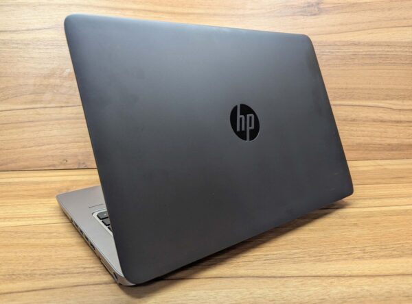 Ноутбук HP EliteBook 840 G2 / 14" (1366x768) TN / Intel Core i7-5600U (2 (4) ядра по 2.6 - 3.2 GHz) / 8 GB DDR3 / 240 GB SSD / Intel HD Graphics 5500 / WebCam / Fingerprint / Windows 10 - Зображення 7