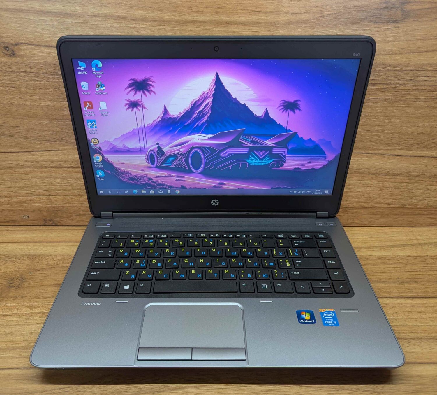 Ноутбук HP ProBook 640 G1 / 14" (1366x768) TN / Intel Core i5-4300M (2 (4) ядра по 2.6 - 3.3 GHz) / 8 GB DDR3 / 240 GB SSD / Intel HD Graphic 4600 / WebCam / Fingerprint / Windows 10 - Зображення 2