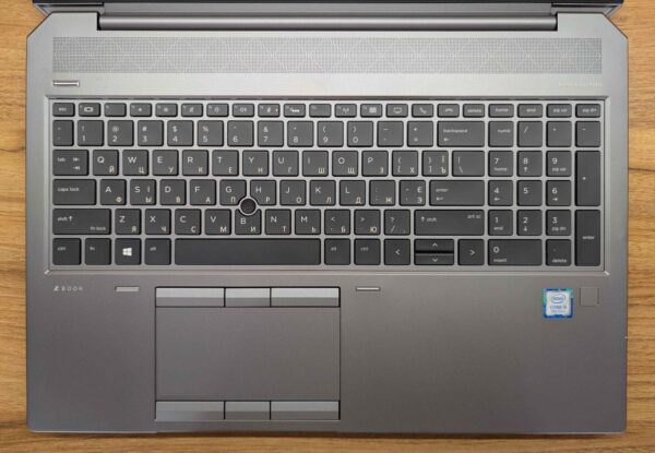 Ноутбук робоча станція HP zBook 15 G5 / 15.6" (1920x1080) IPS / Intel Core i5-8300H (4 (8) ядра по 2.3 - 4.0 GHz) / 16 GB DDR4 / 480 GB SSD / Intel UHD Graphics 630 / TouchID / WebCam / Windows 10 - Зображення 9