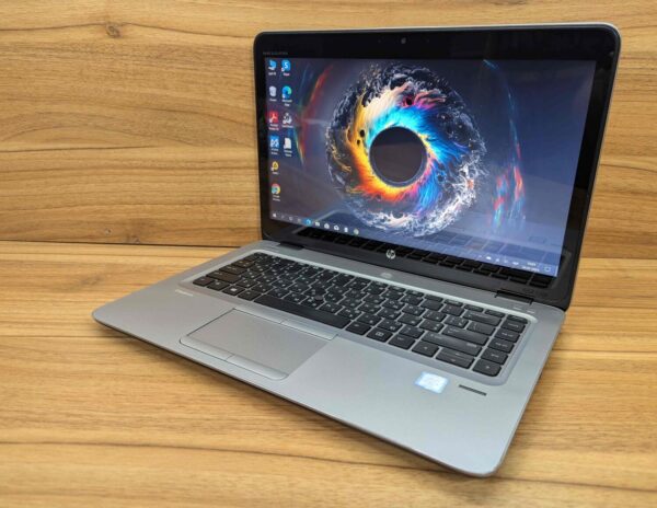 Ультрабук Б-клас HP EliteBook 840 G4 / 14" (1920x1080) IPS Touch / Intel Core i5-7300U (2 (4) ядра по 2.6 - 3.5 GHz) / 8 GB DDR4 / 240 GB SSD / Intel HD Graphics 620 / WebCam / Fingerprint / Windows 10 - Зображення 5