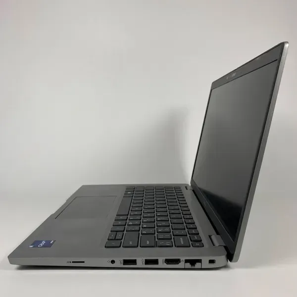 Ультрабук Dell Latitude 5430 / 14" (1920x1080) IPS / Intel Core i5-1245U (10 (12) ядер по 1.2 - 4.4 GHz) / 16 GB DDR4 / 256 GB SSD / Intel Iris Xe Graphics / WebCam / HDMI - Зображення 5