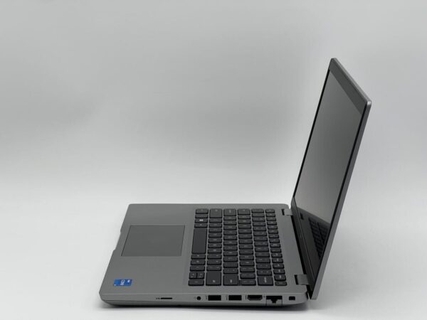 Ультрабук Dell Latitude 5431 / 14" (1920x1080) IPS / Intel Core i5-1250P (12 (16) ядер по 3.3 - 4.4 GHz) / 16 GB DDR5 / 240 GB SSD / Intel Iris Xe Graphics / HDMI - Зображення 4