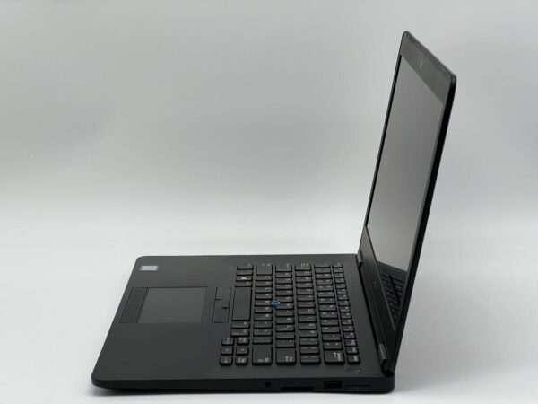 Ультрабук Dell Latitude E7470 / 14" (1920x1080) IPS / Intel Core i5-6300U (2 (4) ядра по 2.4 - 3.0 GHz) / 8 GB DDR4 / 120 GB SSD / Intel HD Graphics 520 / WebCam - Зображення 4