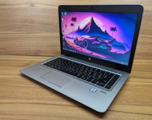Ультрабук HP EliteBook 840 G3 / 14" (1920x1080) IPS / Intel Core i5-6300U (2 (4) ядра по 2.4 - 3.0 GHz) / 8 GB DDR4 / 240 GB SSD / Intel HD Graphics 520 / TouchID / HDMI / Windows 10 - Зображення 5