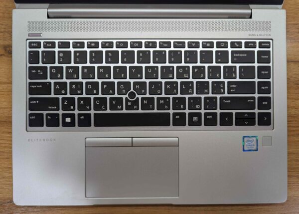 Ультрабук HP EliteBook 840 G6 / 14" (1920x1080) IPS / Intel Core i5-8265U (4 (8) ядра по 1.6 - 3.9 GHz) / 16 GB DDR4 / 512 GB SSD / Intel UHD Graphics 620 / TouchID / HDMI / Windows 10 - Зображення 5