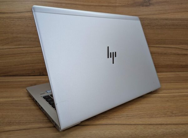 Ультрабук HP EliteBook 840 G6 / 14" (1920x1080) IPS / Intel Core i5-8265U (4 (8) ядра по 1.6 - 3.9 GHz) / 16 GB DDR4 / 512 GB SSD / Intel UHD Graphics 620 / TouchID / WebCam / Windows 10 - Зображення 7
