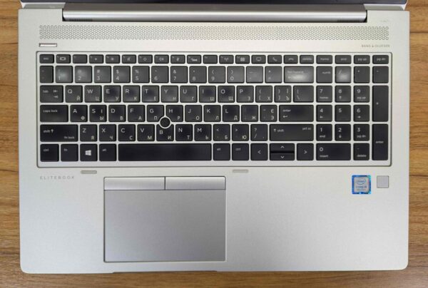 Ультрабук HP EliteBook 850 G6 / 15.6" (1920x1080) IPS / Intel Core i5-8265U (4 (8) ядра по 1.6 - 3.9 GHz) / 16 GB DDR4 / 512 GB SSD / Intel UHD Graphics 620 / WebCam / HDMI / Windows 10 - Зображення 3