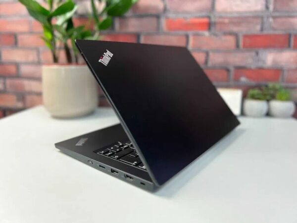 Ультрабук Lenovo Thinkpad L13 / 13.3" (1920x1080) IPS / Intel Core i5-1135G7 (4 (8) ядра по 2.4 - 4.2 GHz) / 8 GB DDR4 / 256 GB SSD / Intel UHD Graphics / WebCam - Зображення 8