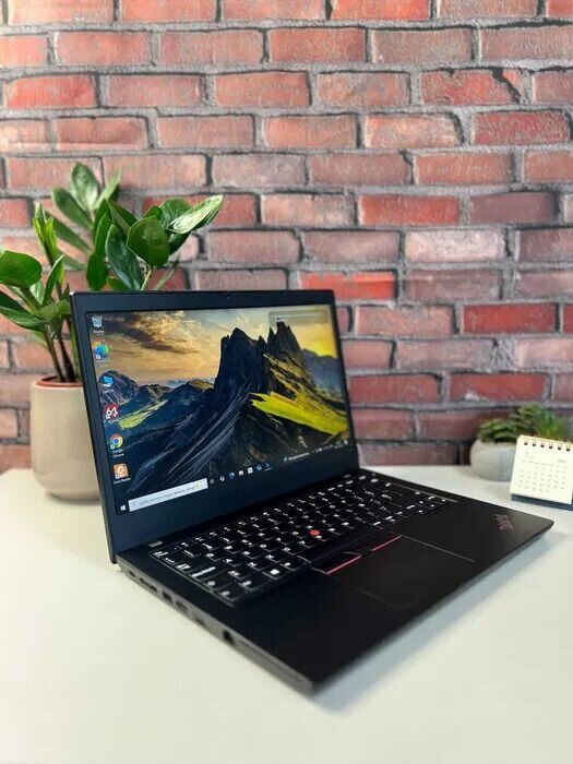 Ультрабук Lenovo ThinkPad L14 Gen 1 / 14" (1920x1080) IPS / AMD Ryzen 5 Pro 4650U (6 (12) ядер по 2.1 - 4.0 GHz) / 16 GB DDR4 / 256 GB SSD / AMD Radeon RX Vega 6 Graphics / WebCam / Win 10 Pro - Зображення 3