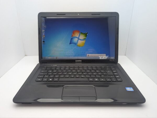 Ноутбук HP Compaq CQ58 / 15.6" (1366x768) TN / Intel Core i3-2328M (2 (4) ядра по 2.2 GHz) / 6 GB DDR3 / 320 GB HDD / Intel HD Graphics 3000 / WebCam / DVD-ROM - Зображення 2
