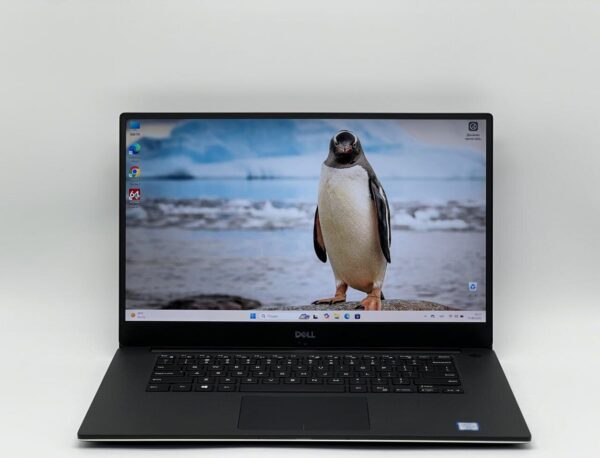Мобільна робоча станція Dell Precision 5530 / 15.6" (1920x1080) IPS / Intel Core i7-8850H (6 (12) ядра по 2.6 - 4.3 GHz) / 16 GB DDR4 / 480 GB SSD / nVidia Quadro P2000, 4 GB GDDR5, 128-bit / WebCam - Зображення 2