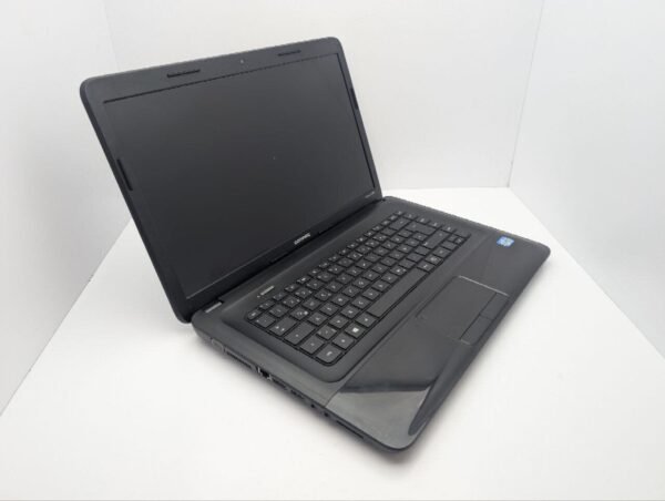 Ноутбук HP Compaq CQ58 / 15.6" (1366x768) TN / Intel Core i3-2328M (2 (4) ядра по 2.2 GHz) / 6 GB DDR3 / 320 GB HDD / Intel HD Graphics 3000 / WebCam / DVD-ROM - Зображення 6