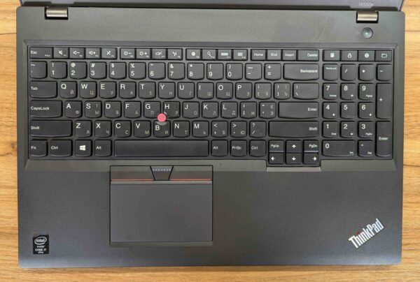 Ноутбук Lenovo ThinkPad W550s / 15.6" (2880x1620) IPS Touch / Intel Core i7-5600U (2 (4) ядра по 2.6 - 3.2 GHz) / 16 GB DDR3 / 480 GB SSD / nVidia Quadro K620M, 2 GB DDR3, 64-bit / WebCam / Windows 10 - Зображення 3
