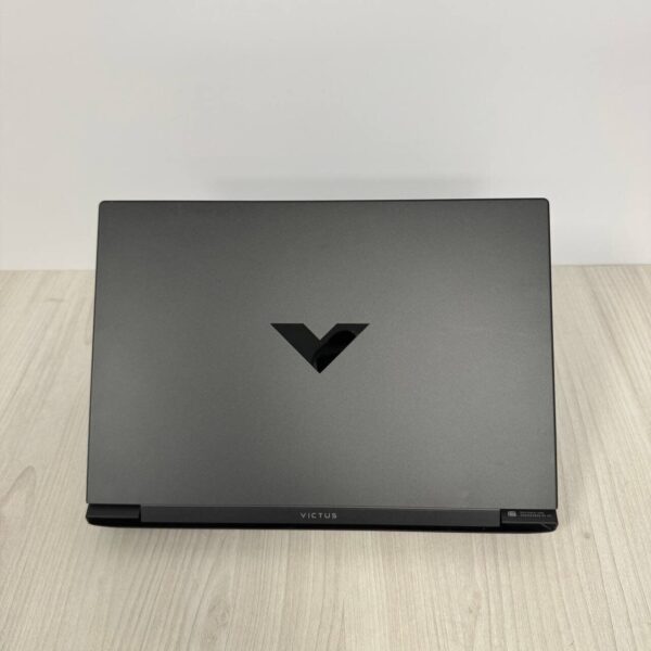 Ігровий ноутбук HP Victus 16-s0076nr / 16.1" (1920x1080) IPS / AMD Ryzen 5 7640HS (6 (12) ядра по 4.3 - 5.0 GHz) / 16 GB DDR5 / 512 GB SSD / nVidia GeForce RTX 4060, 8 GB GDDR6, 128-bit / WebCam - Зображення 3
