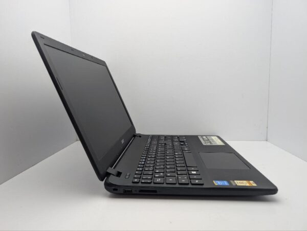 Ноутбук Acer Aspire MM1-571 / 15.6" (1366x768) TN / Intel Core i3-5005U (2 (4) ядра по 2.0 GHz) / 8 GB DDR3 / 240 GB SSD / Intel HD Graphics 5500 / WebCam / DVD-ROM - Зображення 4