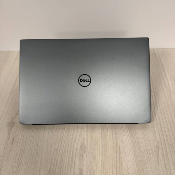 Ультрабук Б-клас Dell Vostro 5590 / 15.6" (1920x1080) IPS / Intel Core i5-10210U (4 (8) ядра по 1.6 - 4.2 GHz) / 8 GB DDR4 / 256 GB SSD NVMe / Intel UHD Graphics / WebCam - Зображення 3