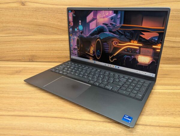 Ультрабук Б-клас Dell Vostro 15 5510 / 15.6" (1920x1080) IPS / Intel Core i7-11370H (4 (8) ядра по 3.0 - 4.8 GHz) / 16 GB DDR4 / 512 GB SSD / Intel Iris Xe Graphics / WebCam / TouchID / Windows 11 - Зображення 6