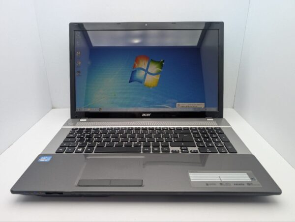 Ноутбук Acer Aspire V3-771 / 17.3" (1600x900) TN / Intel Core i3-2328M (2 (4) ядра по 2.2 GHz) / 6 GB DDR3 / 1000 GB HDD / Intel HD Graphics 3000 / WebCam / DVD-ROM - Зображення 2