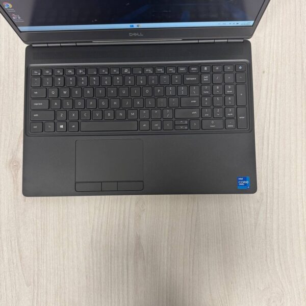 Мобільна робоча станція Б-клас Dell Precision 7560 / 15.6" (1920x1080) IPS / Intel Core i7-11850H (8 (16) ядер по 2.1 - 4.8 GHz) / 32 GB DDR4 / 1000 GB SSD NVMe / nVidia RTX A2000, 4 GB GDDR6, 128-bit / WebCam - Зображення 7