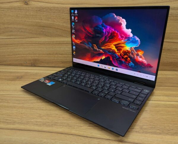 Ноутбук-трансформер Б-клас Asus ZenBook UN5401R / 14" (2880x1800) IPS Touch / AMD Ryzen 7 6800H (8 (16) ядер по 3.2 - 4.7 GHz) / 16 GB DDR5 / 512 GB SSD / AMD Radeon 680M / WebCam / Windows 11 - Зображення 6
