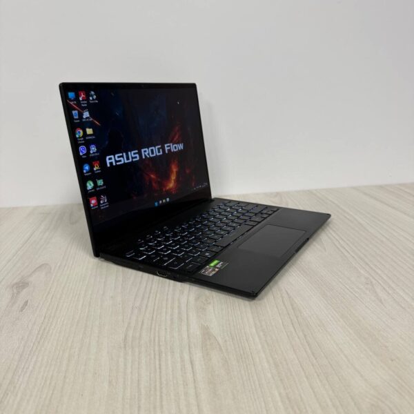 Ігровий ультрабук-трансформер Asus Rog Flow x13 GV301QH / 13.4" (1920x1080) IPS Touch / AMD Ryzen 9 5900HS (8 (16) ядер по 3.0 - 4.6 GHz) / 16 GB DDR4 / 1000 GB SSD NVMe / nVidia GeForce GTX 1650 Max-Q, 4 GB GDDR6, 128-bit / WebCam - Зображення 4