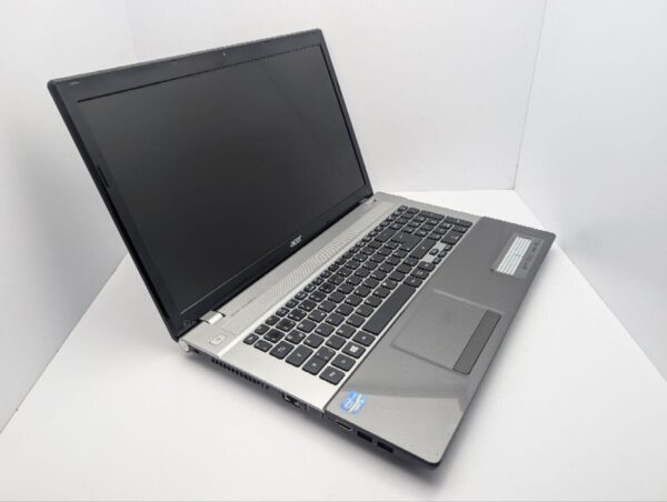 Ноутбук Acer Aspire V3-771 / 17.3" (1600x900) TN / Intel Core i3-2328M (2 (4) ядра по 2.2 GHz) / 6 GB DDR3 / 1000 GB HDD / Intel HD Graphics 3000 / WebCam / DVD-ROM - Зображення 6