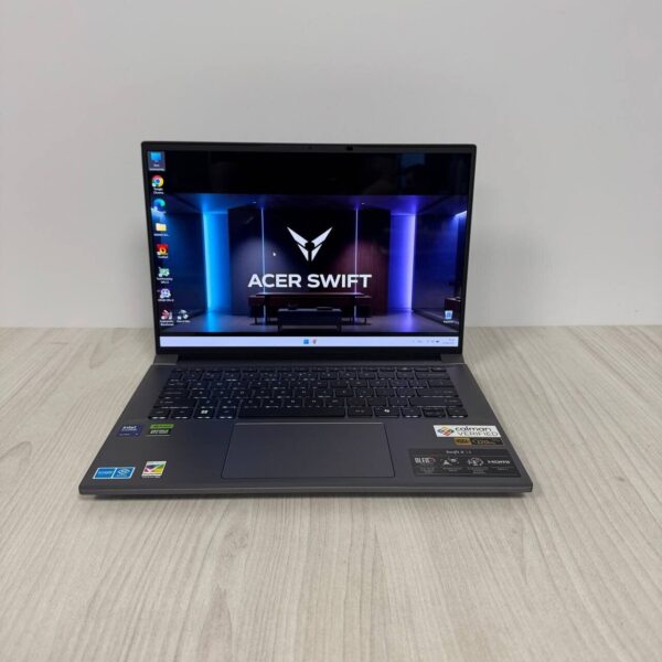 Ігровий ноутбук Б-клас Acer Swift X 14 SFX14-72G / 14.5" (2880x1800) OLED / Intel Core Ultra 7 155H (16 (22) ядер по 3.8 - 4.8 GHz) / 16 GB DDR5 / 1000 GB SSD NVMe / nVidia GeForce RTX 4060, 8 GB GDDR6, 128-bit / WebCam - Зображення 2
