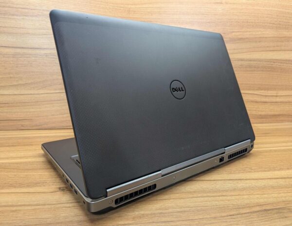 3 шт. Мобільних робочих станцій: Dell Precision 7720 / 17.3" (1920x1080) IPS / Intel Core i7-7820HQ (4 (8) ядра по 2.9 - 3.9 GHz) / 32 GB DDR4 / 512 GB SSD / nVidia Quadro P4000, 8 GB GDDR5, 256-bit / HDMI / Windows 10 - Зображення 6